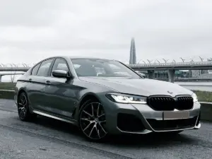 BMW 5 серии G30: характеристики, все версии от 520i до M5