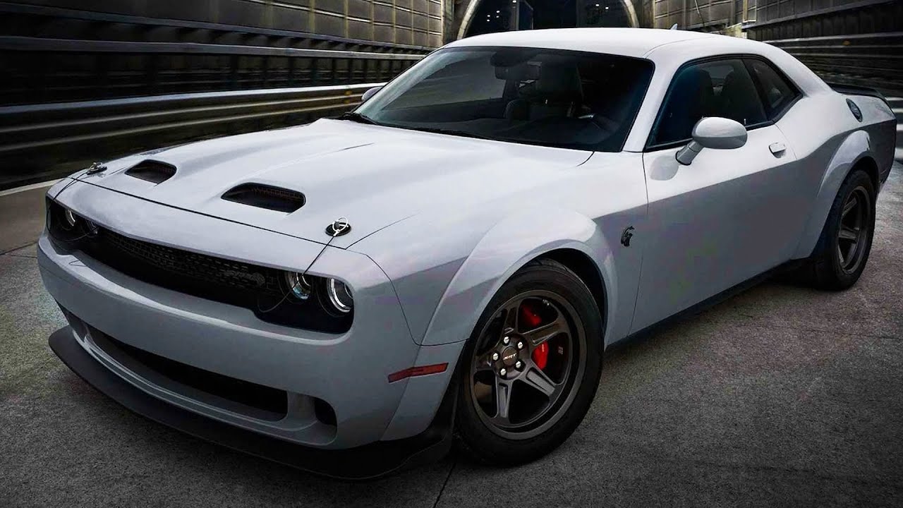 Dodge Challenger: все комплектации, характеристики SRT Hellcat и SRT8, цены в России